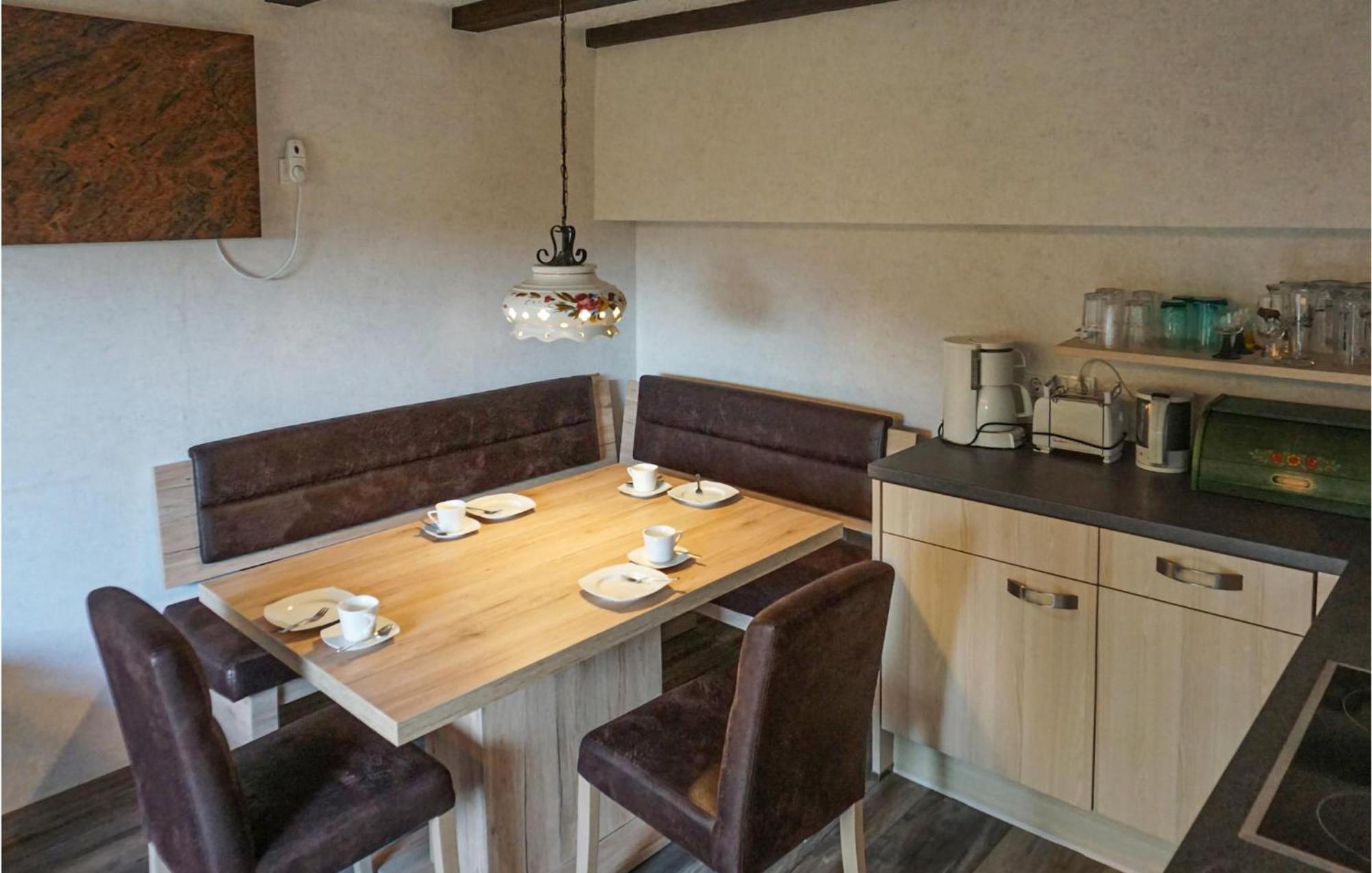 Amazing Apartment In Hinterweidenthal With Wifi Exteriör bild