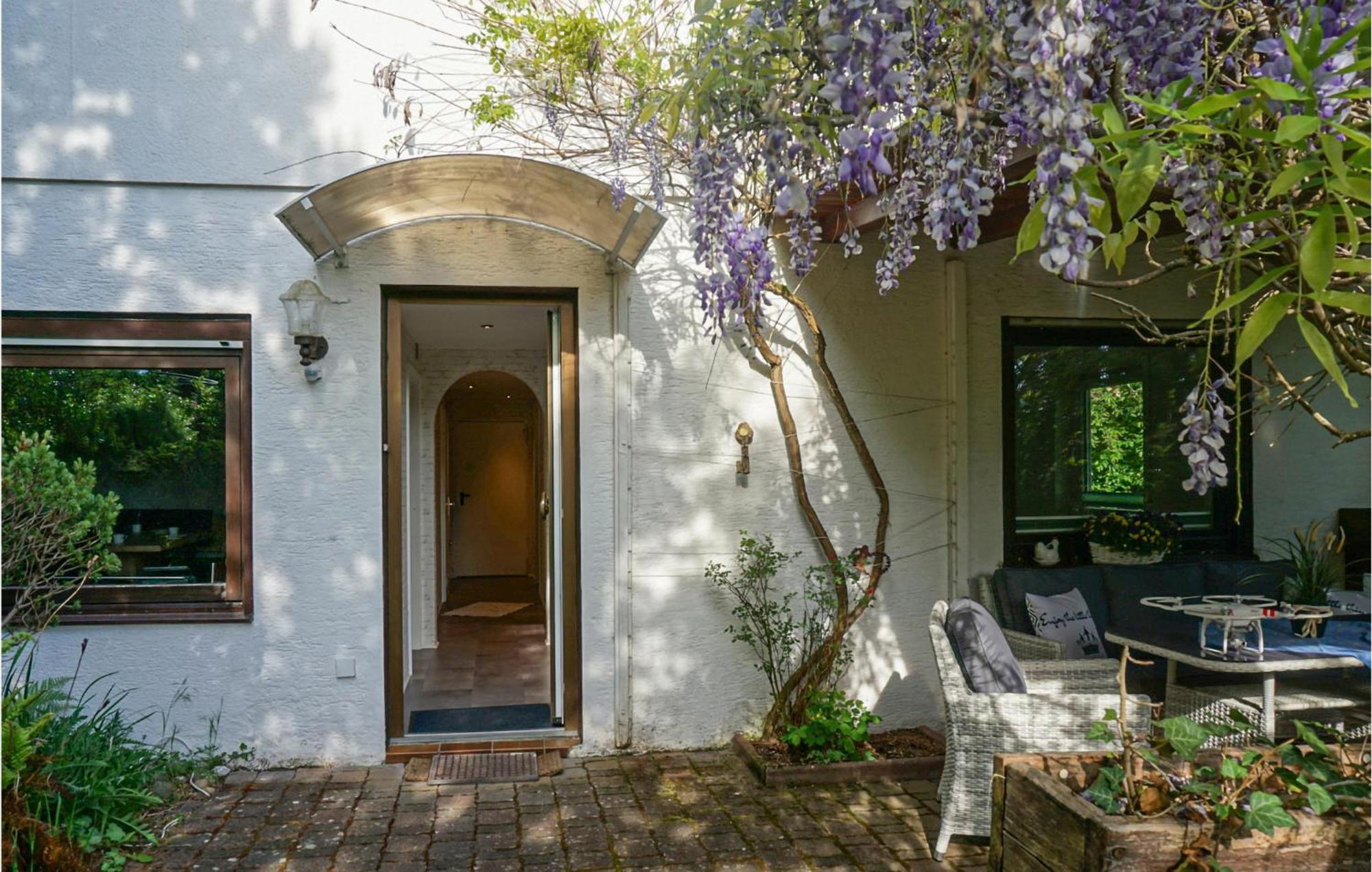 Amazing Apartment In Hinterweidenthal With Wifi Exteriör bild